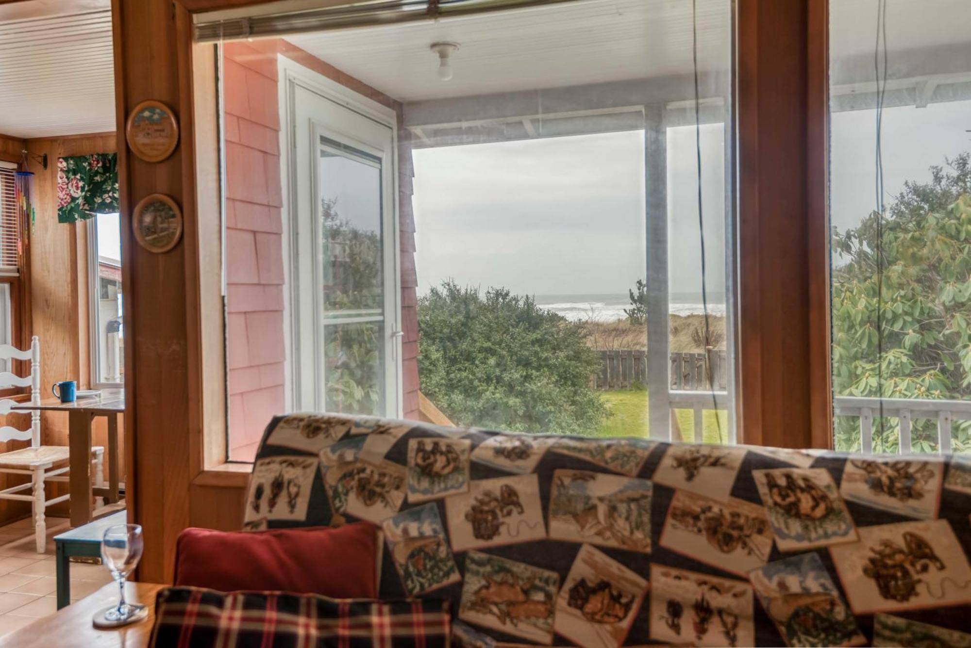 The Hamptons Villa Rockaway Beach Exterior photo