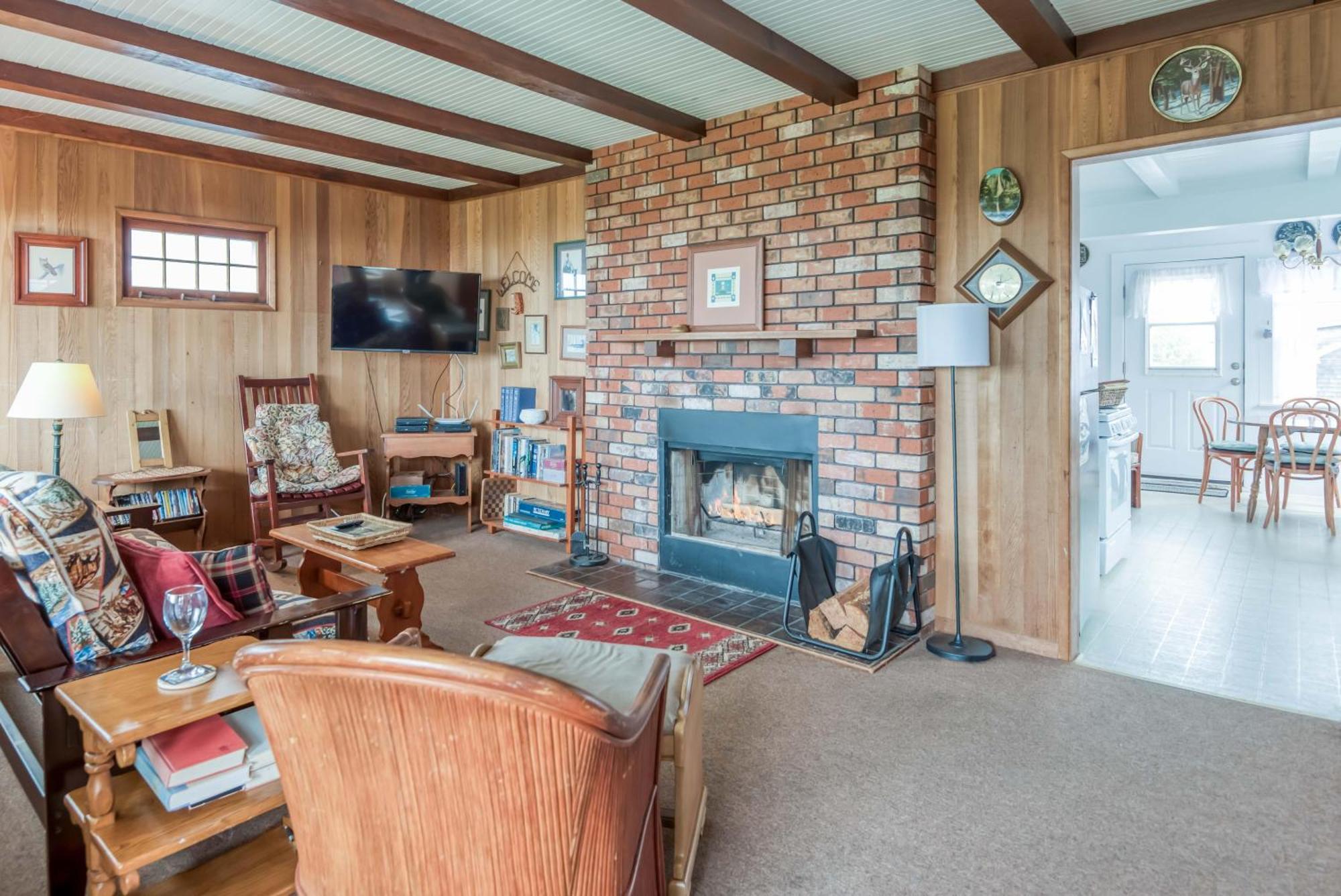 The Hamptons Villa Rockaway Beach Exterior photo